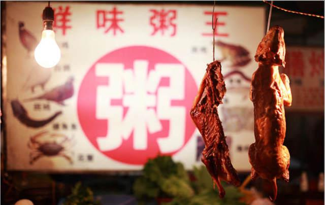 中国让你欲罢不能的十大小吃街,你扫了几条？